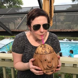 Meet your Posher, Valerie